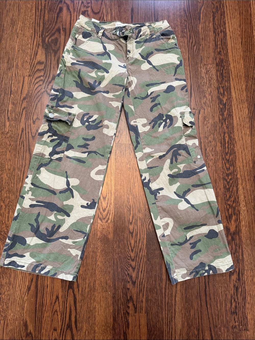 🤪 🤪 🎉 ALMOST FAMOUS Camo Cargo Pants - Green/Tan/Black